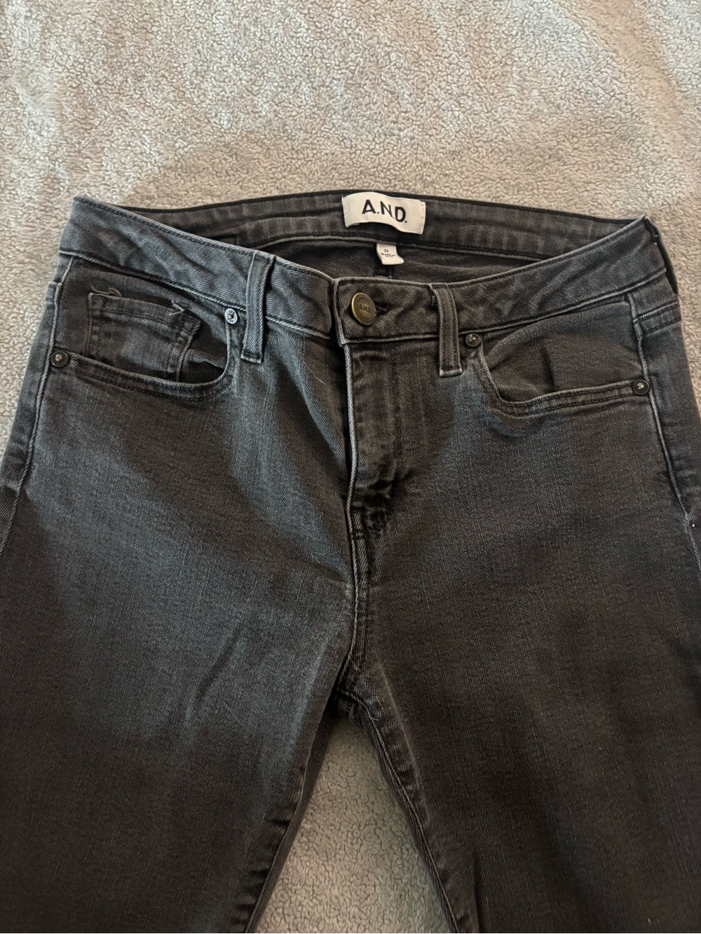 A.N.D. Jeans - Picture 4 of 6